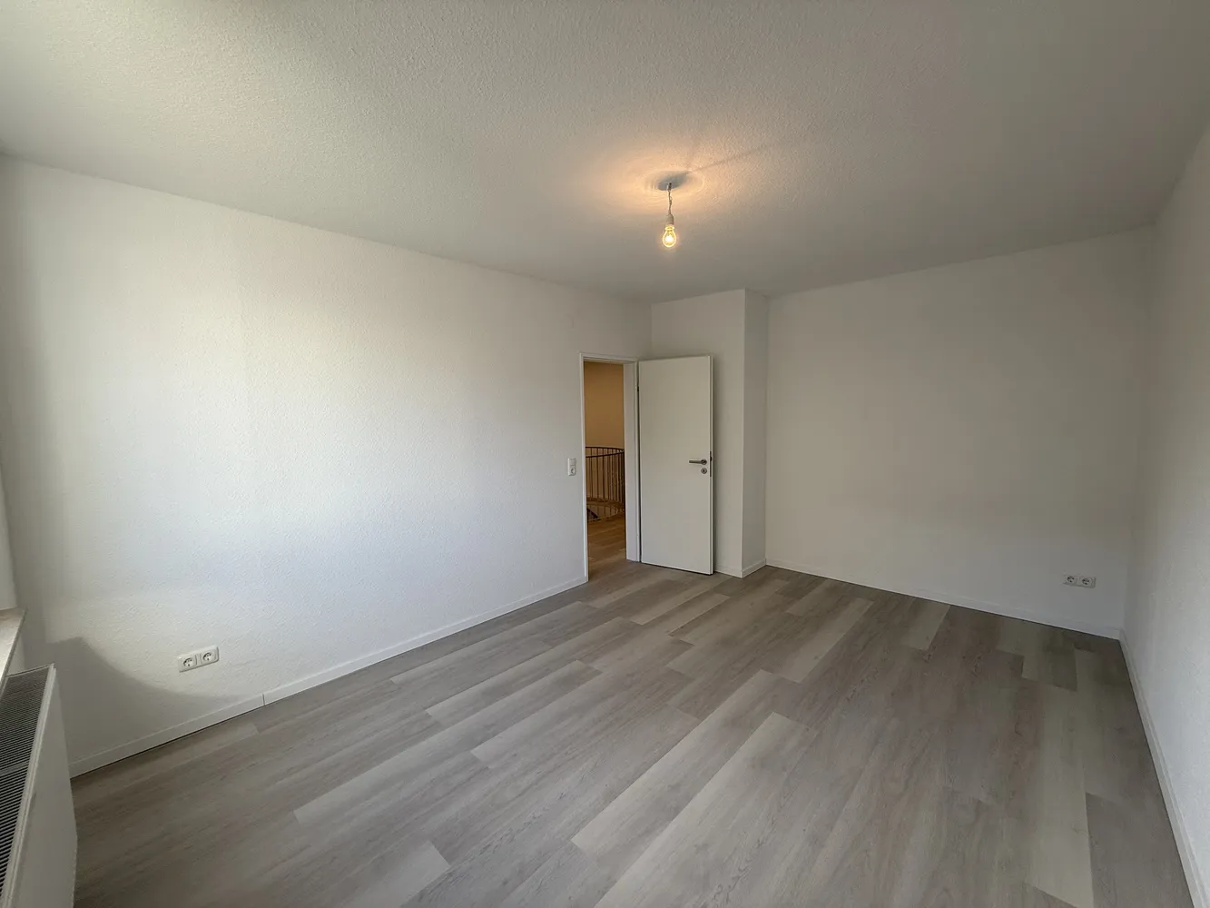 4 Zimmer Wohnung mit 137 m² in Hameln – Bild 5