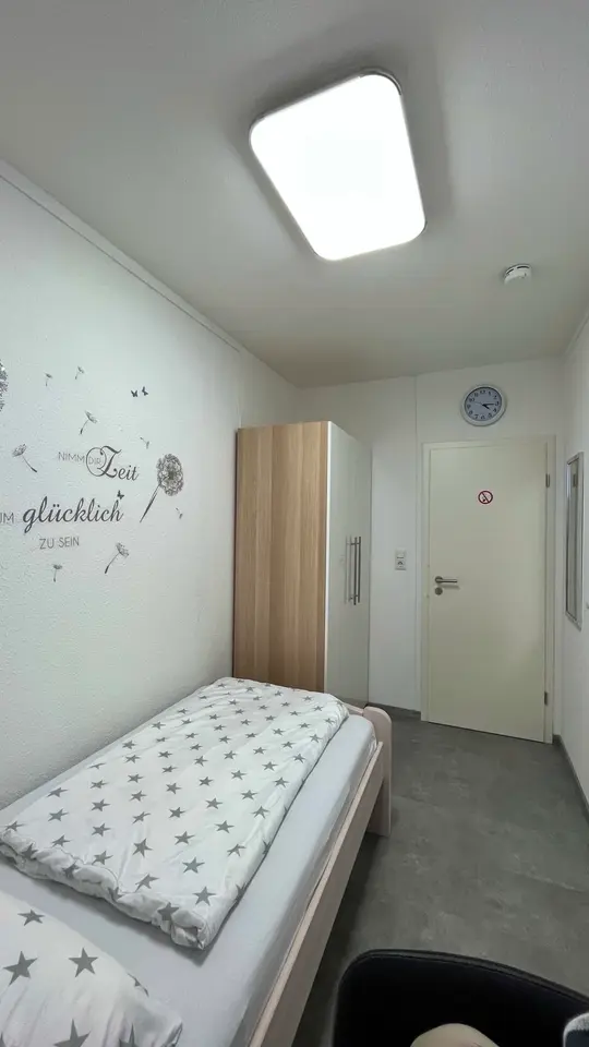 WG-Zimmer mit 89 m² in Emden – Bild 2