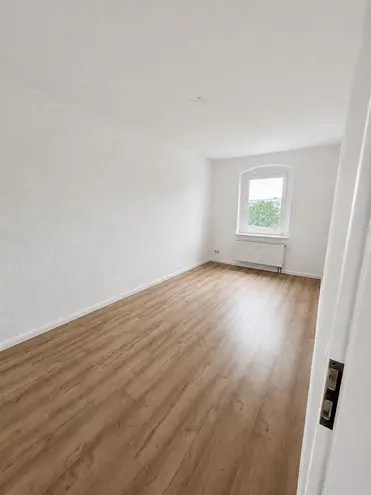 2 Zimmer Wohnung mit 65 m² in Magdeburg – Bild 3