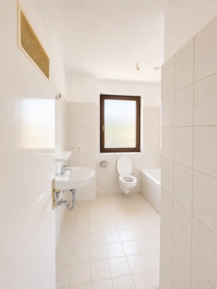2 Zimmer Wohnung mit 67 m² in Würzburg – Bild 6