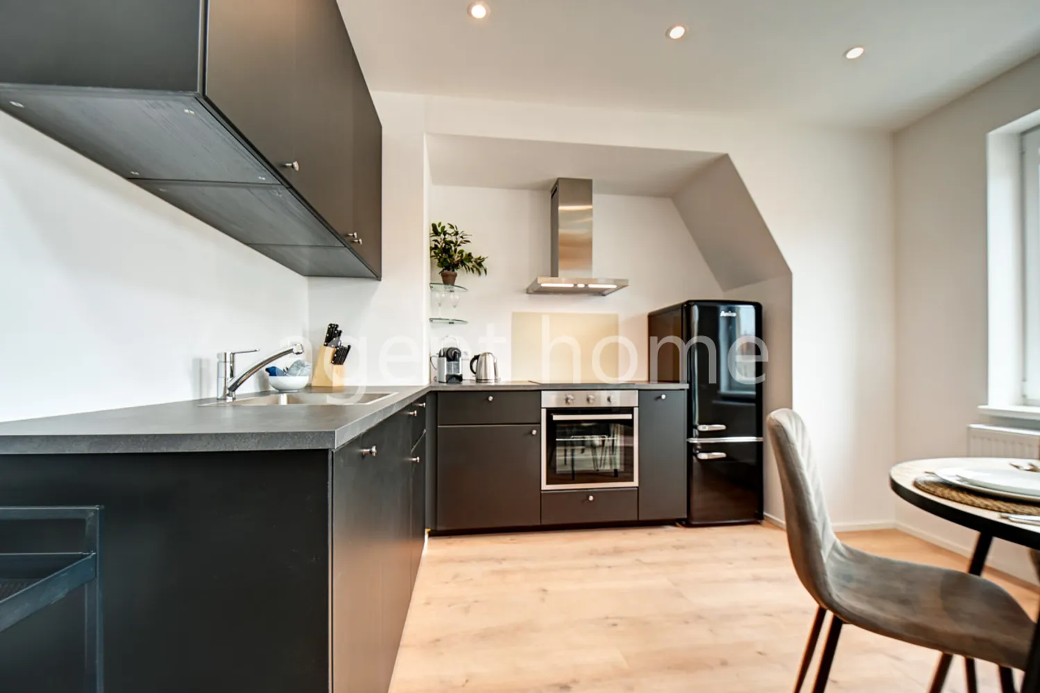 3 Zimmer Wohnung mit 100 m² in Stuttgart – Bild 7