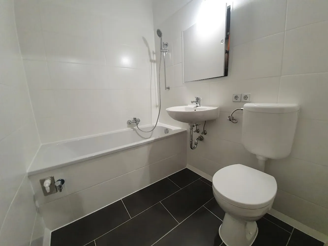 4 Zimmer Wohnung mit 90 m² in Leipzig – Bild 2