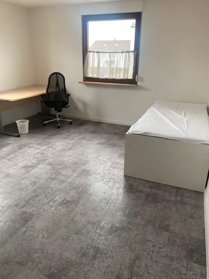 WG-Zimmer mit 160 m² in Friedrichshafen – Bild 6