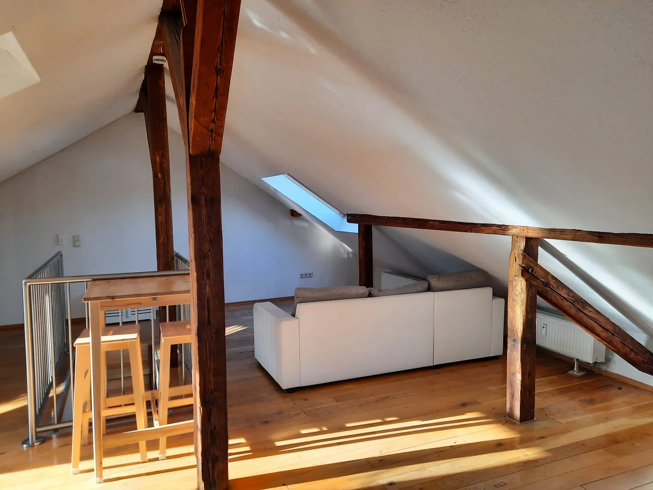 2 Zimmer Wohnung mit 84 m² in Karlsruhe – Bild 3
