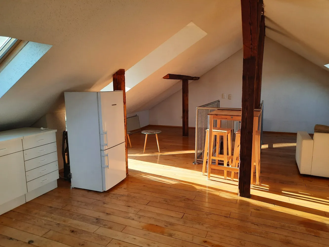 2 Zimmer Wohnung mit 84 m² in Karlsruhe – Bild 4