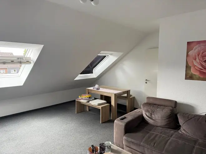 2 Zimmer Wohnung mit 65 m² in Neuss – Bild 2