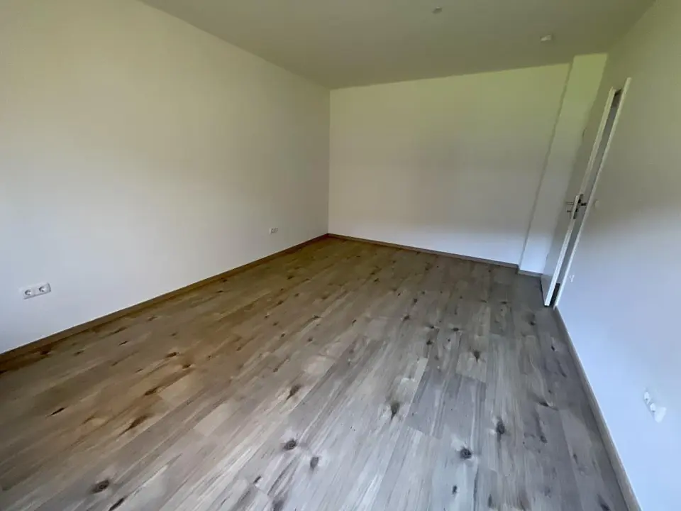 3 Zimmer Wohnung mit 70 m² in Wilhelmshaven – Bild 2