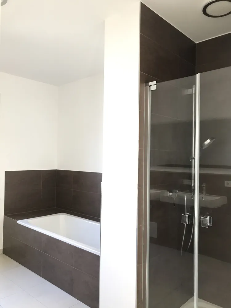 3 Zimmer Wohnung mit 94 m² in Frankfurt am Main – Bild 5