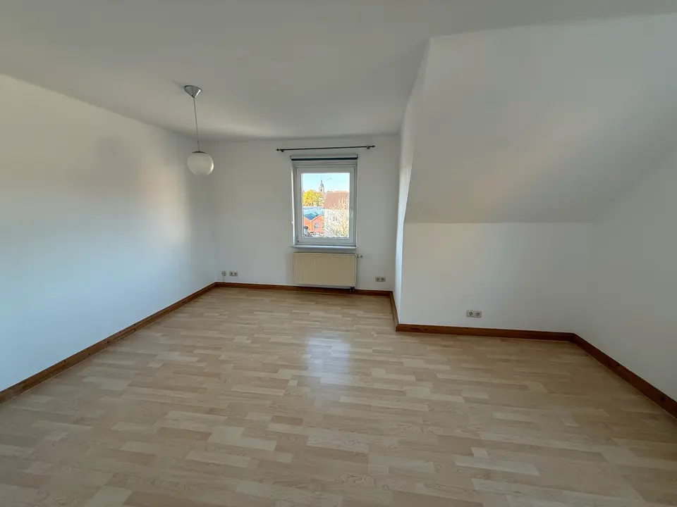 4 Zimmer Wohnung mit 90 m² in Amberg – Bild 3