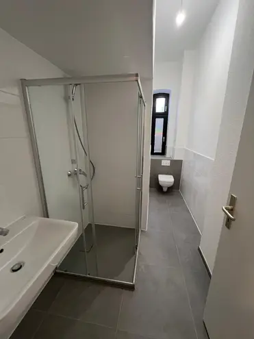 2 Zimmer Wohnung mit 61 m² in Wiesbaden – Bild 2