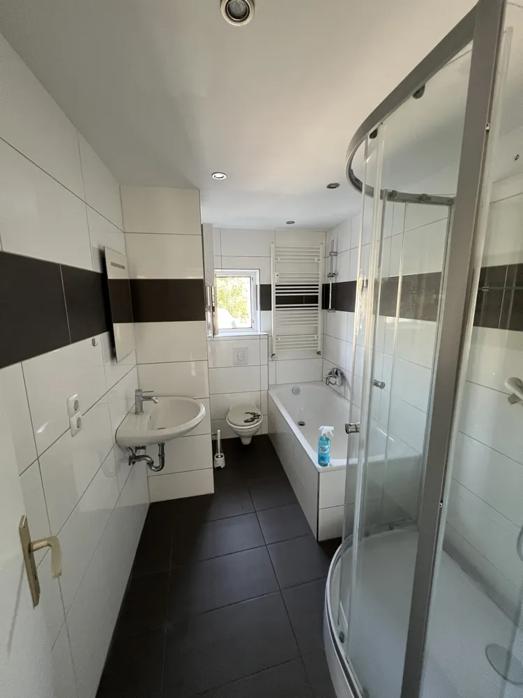 2 Zimmer Wohnung mit 50 m² in Oberhausen – Bild 3