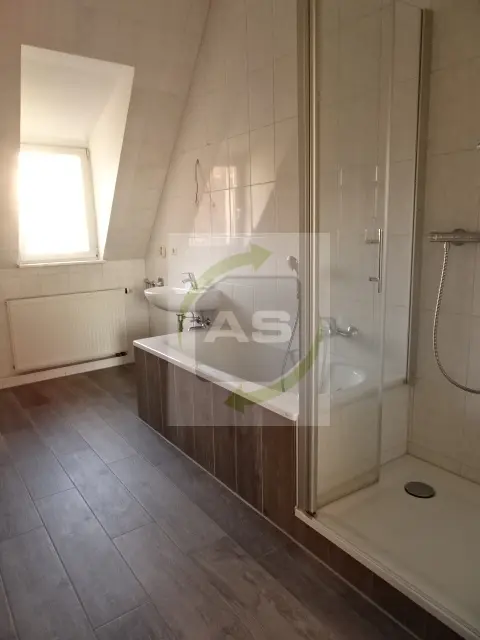 4 Zimmer Wohnung mit 100 m² in Zwickau – Bild 5
