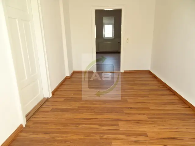 4 Zimmer Wohnung mit 100 m² in Zwickau – Bild 7