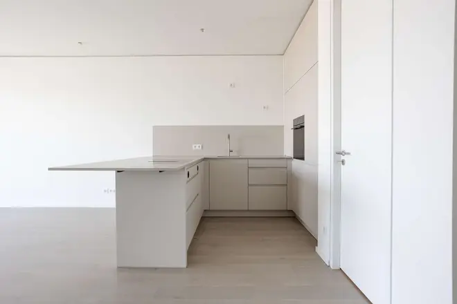 2 Zimmer Wohnung mit 73 m² in Frankfurt am Main – Bild 2