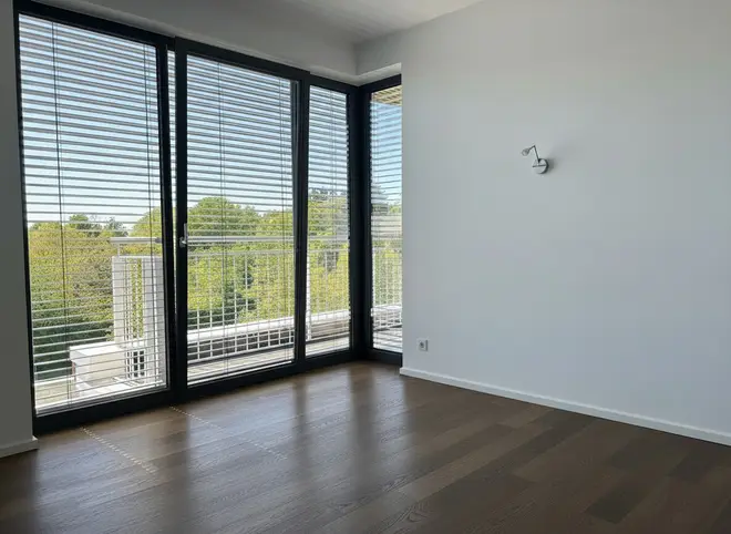 4 Zimmer Wohnung mit 196 m² in Kiel – Bild 11