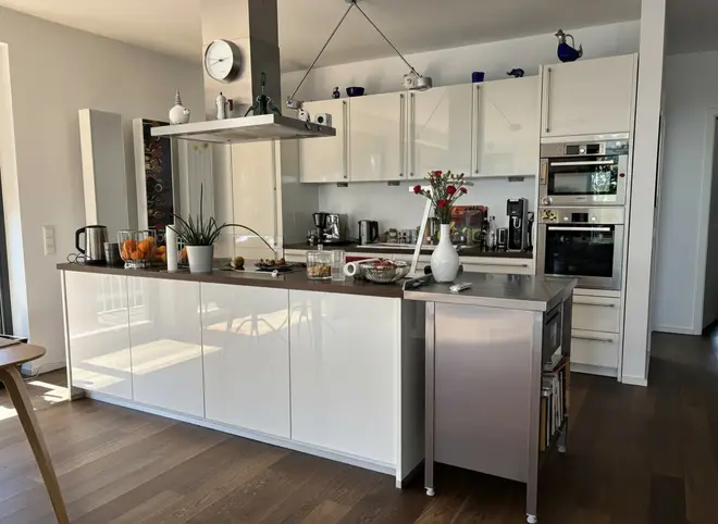 4 Zimmer Wohnung mit 196 m² in Kiel – Bild 3