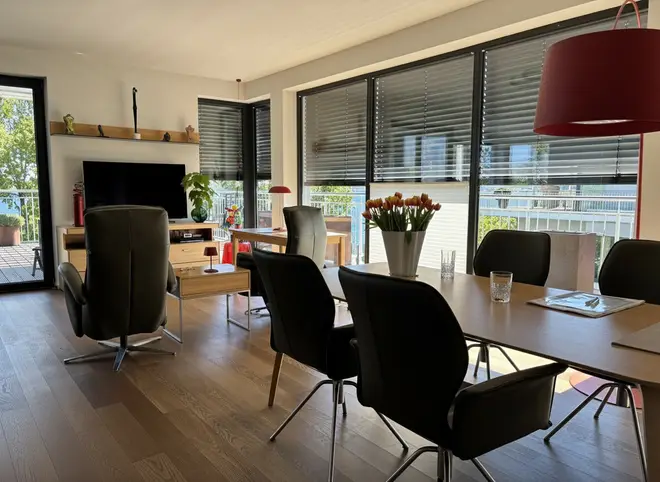 4 Zimmer Wohnung mit 196 m² in Kiel – Bild 5
