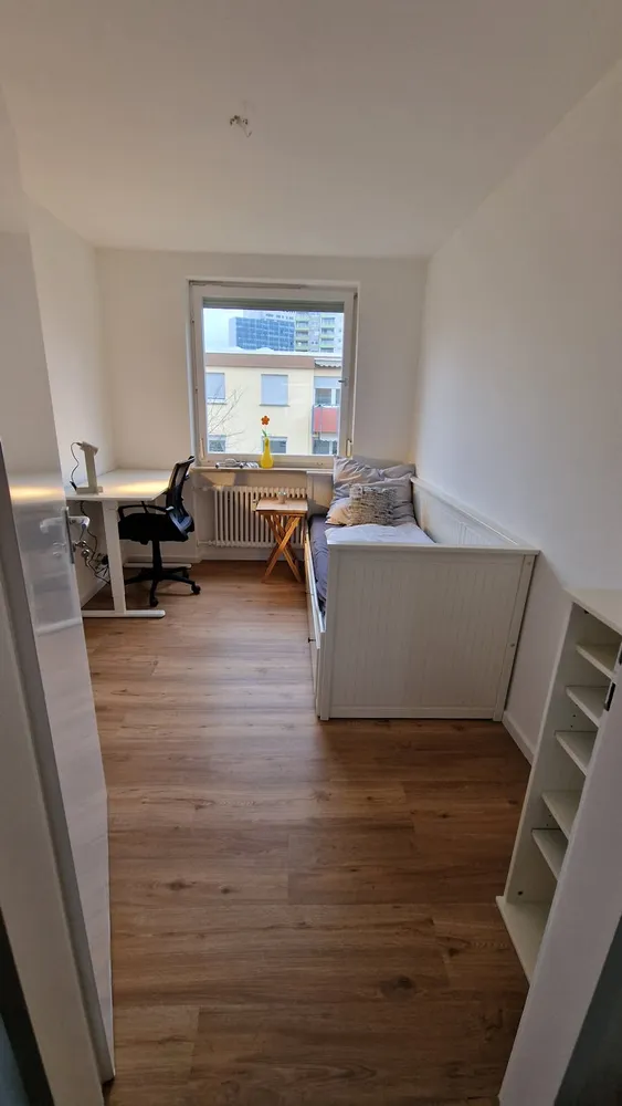WG-Zimmer mit 9 m² in Stuttgart – Bild 1