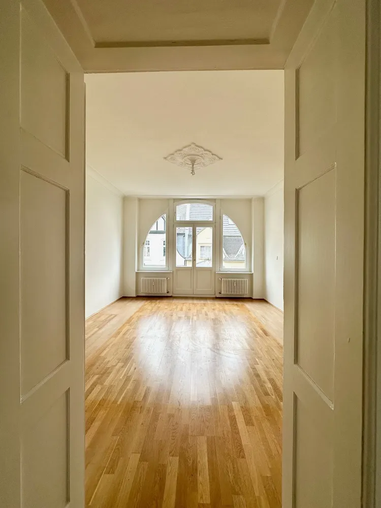 5 Zimmer Wohnung mit 155 m² in Bonn – Bild 2