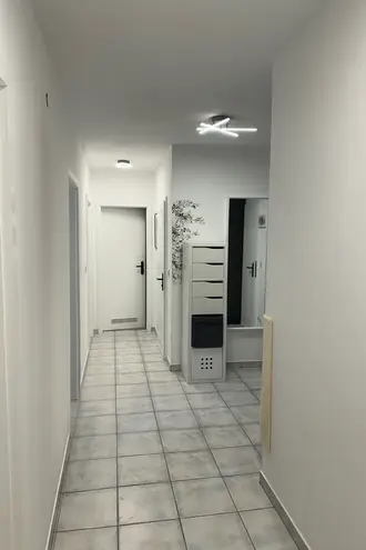4 Zimmer Wohnung mit 80 m² in Augsburg – Bild 3