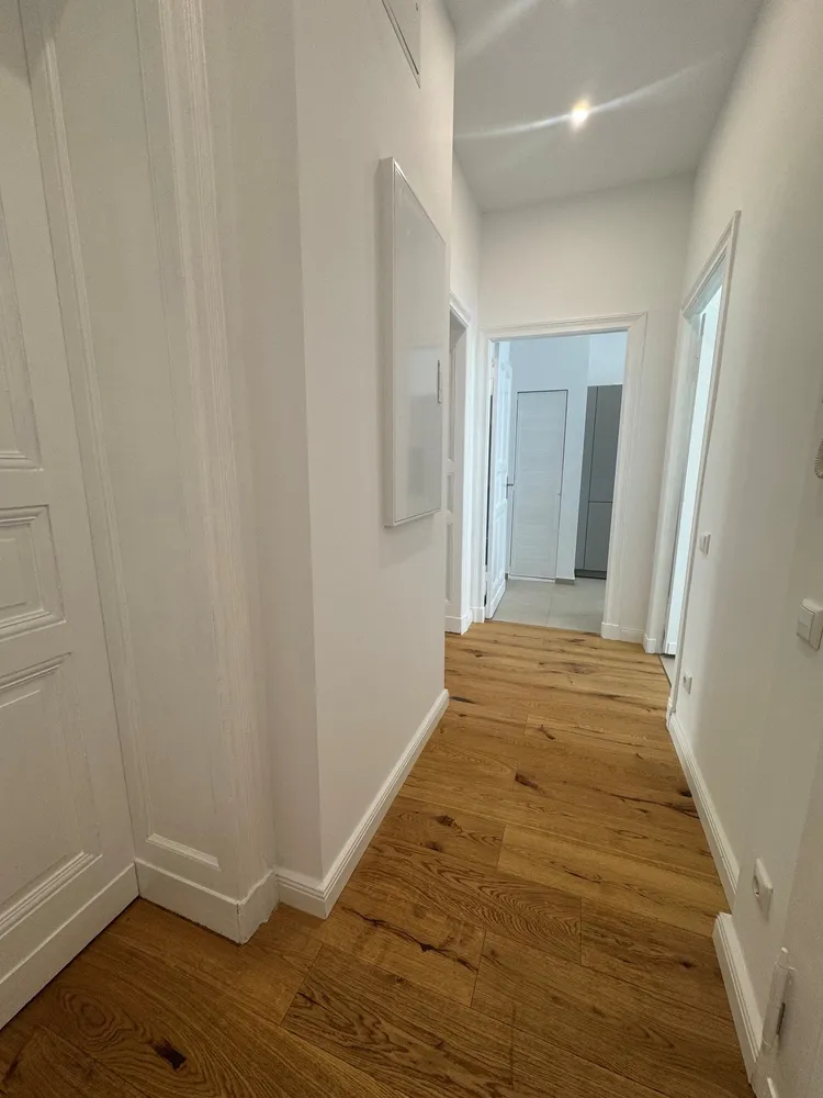 2 Zimmer Wohnung mit 82 m² in Berlin – Bild 11