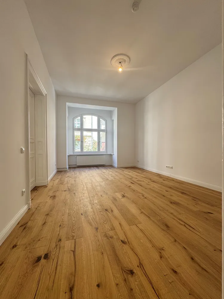2 Zimmer Wohnung mit 82 m² in Berlin – Bild 6