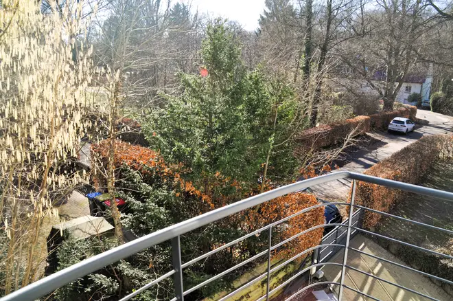 6 Zimmer Haus mit 244 m² in Hamburg – Bild 11