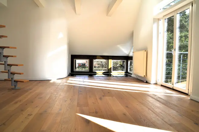 6 Zimmer Haus mit 244 m² in Hamburg – Bild 6