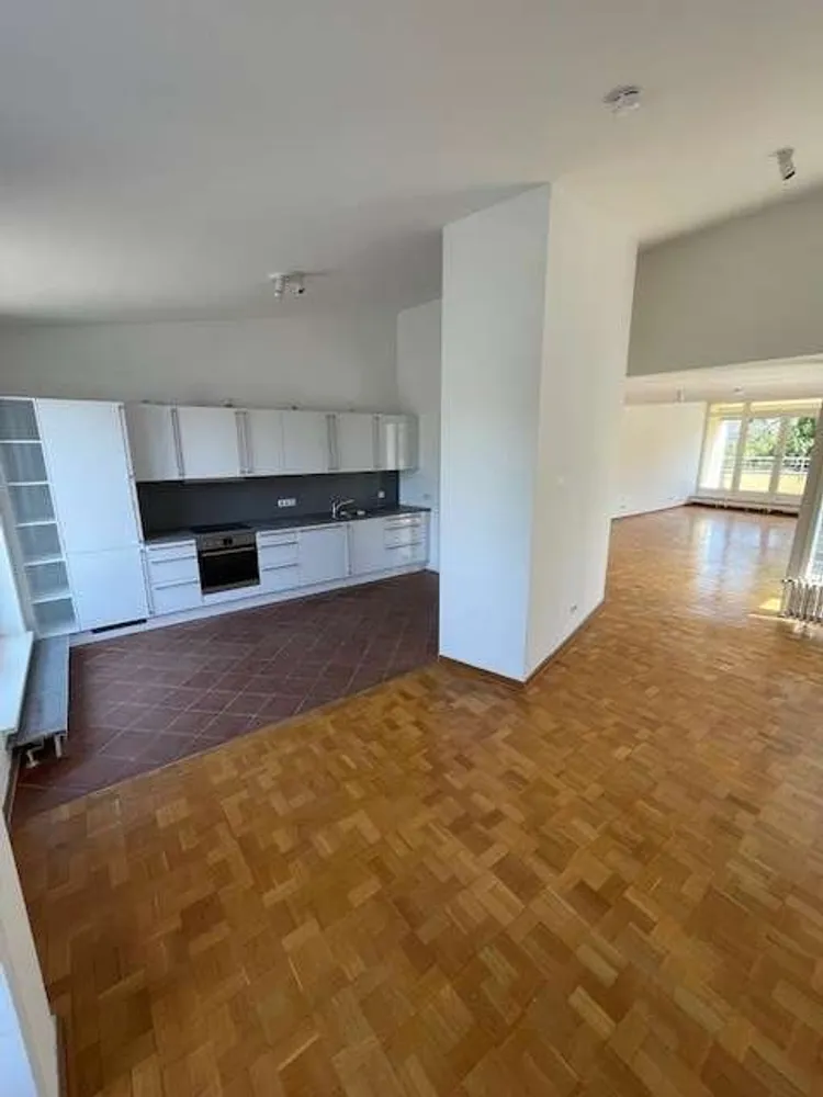 4 Zimmer Wohnung mit 213 m² in Potsdam – Bild 10