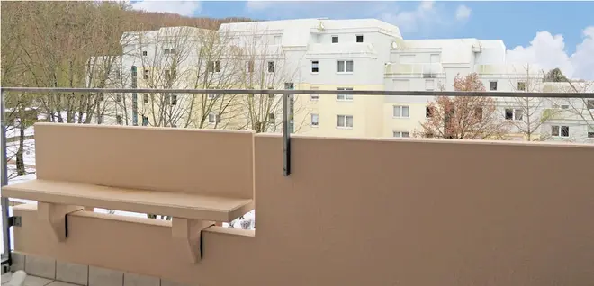 4 Zimmer Wohnung mit 93 m² in Karlsruhe – Bild 1
