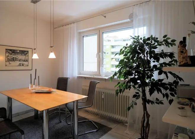4 Zimmer Wohnung mit 93 m² in Karlsruhe – Bild 9