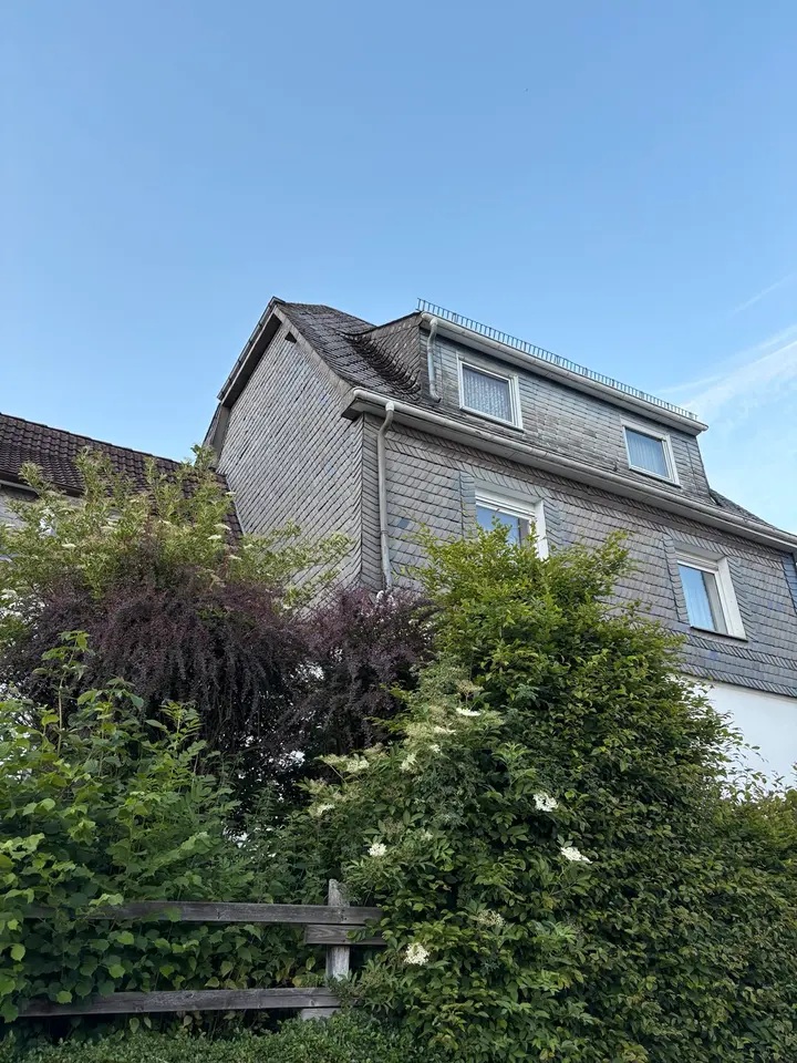 9 Zimmer Haus mit 195 m² in Siegen – Bild 8