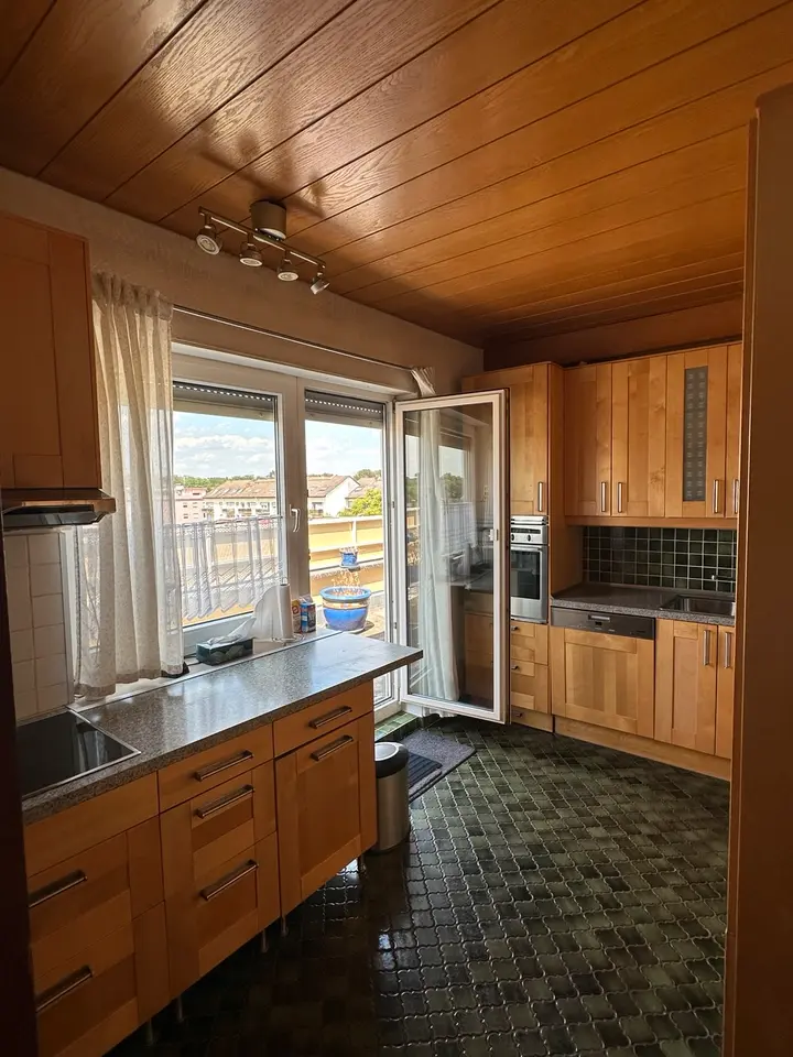 4 Zimmer Wohnung mit 133 m² in Groß-Gerau – Bild 2