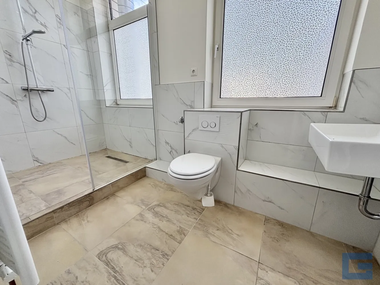 4 Zimmer Wohnung mit 125 m² in Kiel – Bild 1