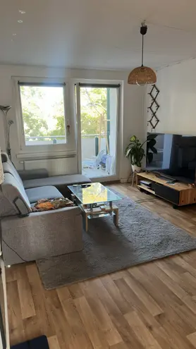 4 Zimmer Wohnung mit 70 m² in Magdeburg – Bild 1