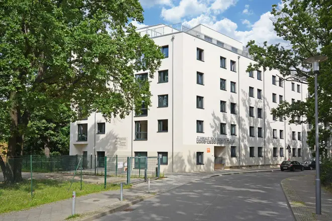 2 Zimmer Wohnung mit 64 m² in Berlin – Bild 1