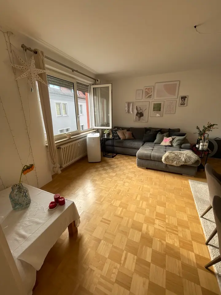 4 Zimmer Wohnung mit 20 m² in Würzburg – Bild 1