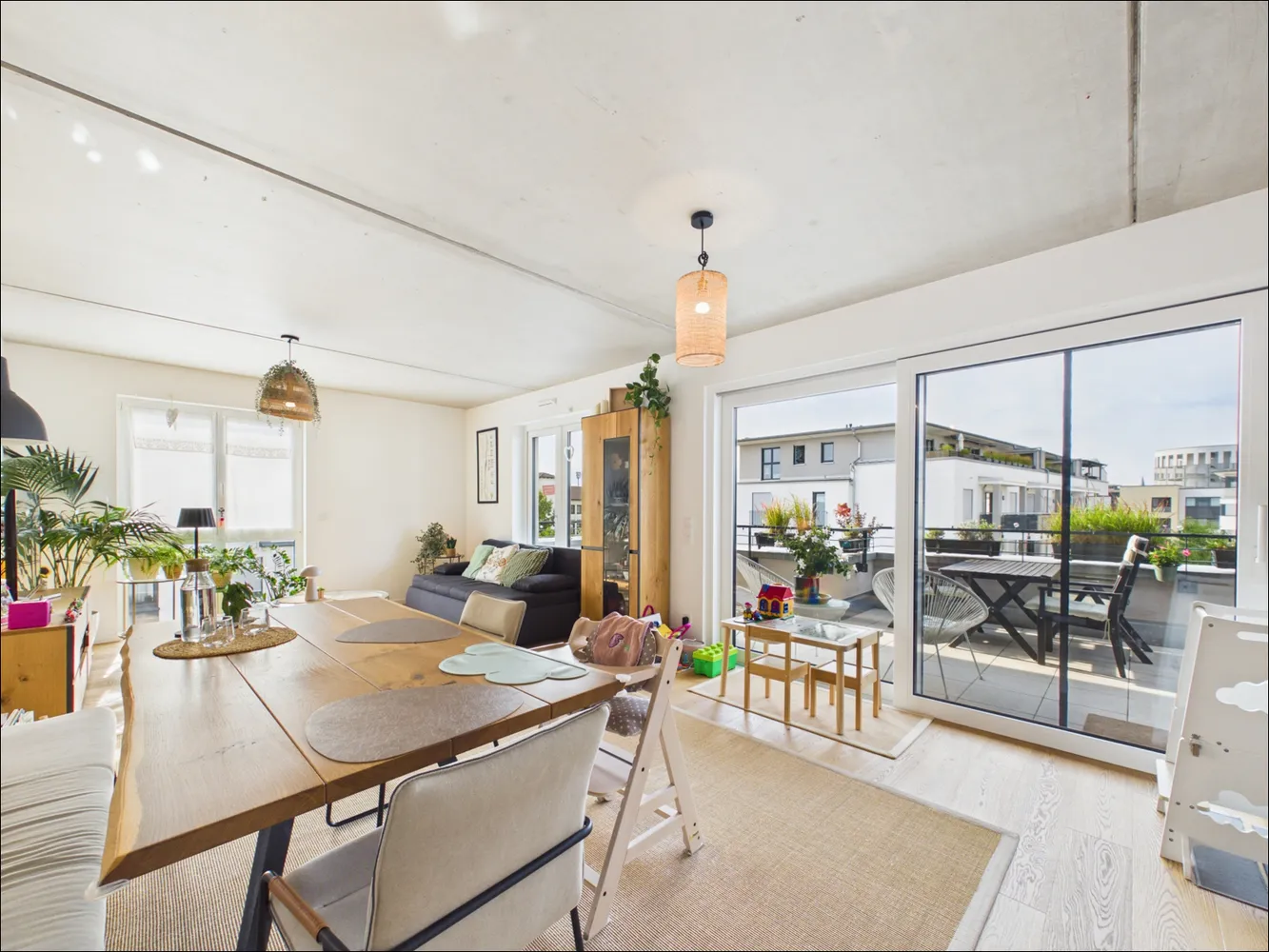 4 Zimmer Wohnung mit 115 m² in Aschaffenburg – Bild 1