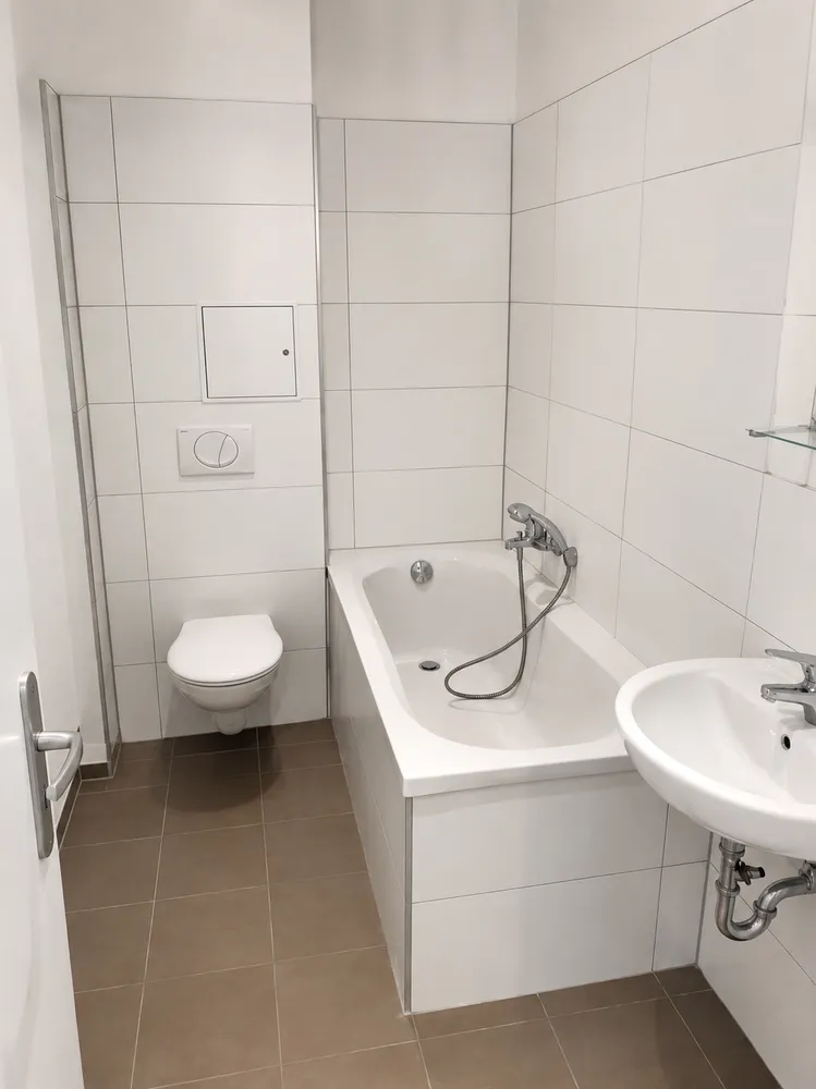 3 Zimmer Wohnung mit 77 m² in Halle (Saale) – Bild 4