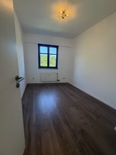 3 Zimmer Wohnung mit 85 m² in Mönchengladbach – Bild 2