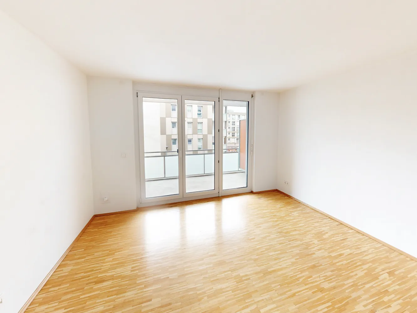 4 Zimmer Wohnung mit 100 m² in Böblingen – Bild 1