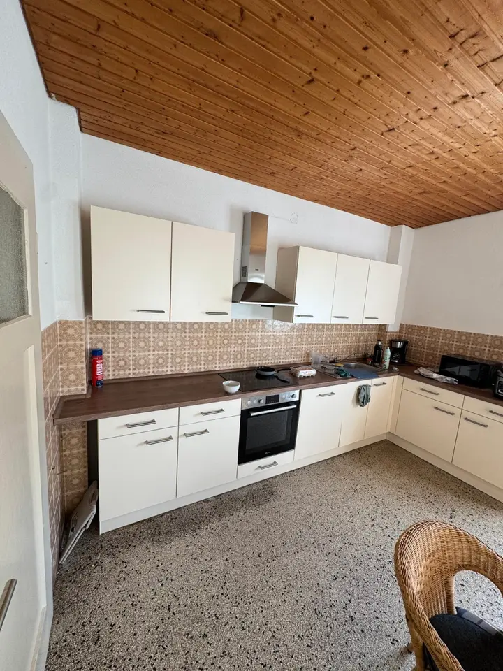 WG-Zimmer mit 220 m² in Pforzheim – Bild 3