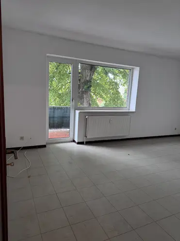 3 Zimmer Wohnung mit 74 m² in Lübeck – Bild 2