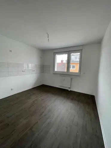 5 Zimmer Wohnung mit 113 m² in Mainz – Bild 2