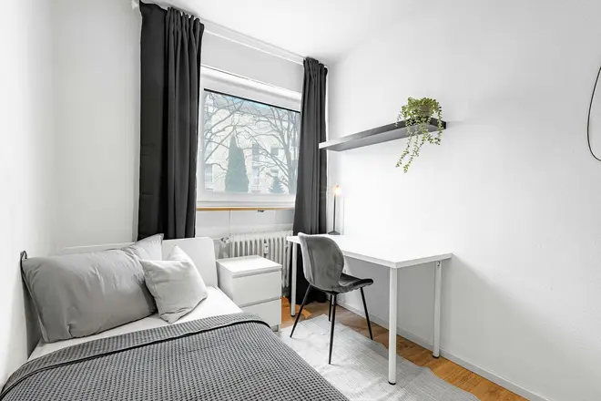 WG-Zimmer mit 8 m² in München – Bild 2