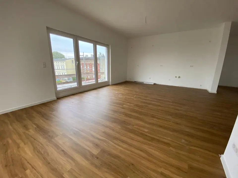 3 Zimmer Wohnung mit 98 m² in Oranienburg – Bild 1