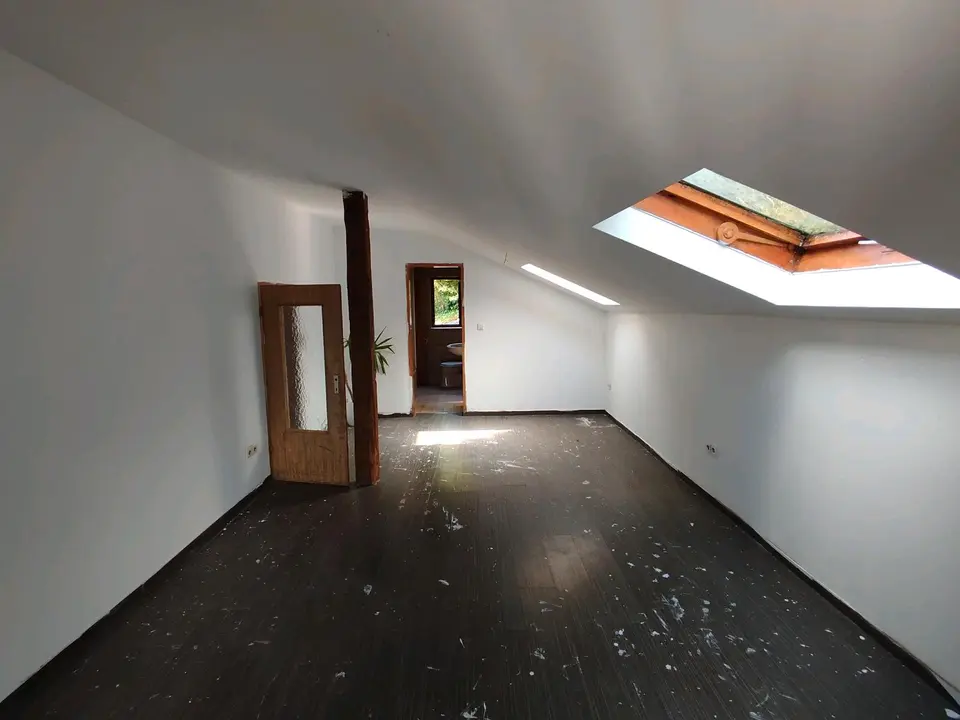 5 Zimmer Haus mit 115 m² in Würzburg – Bild 2