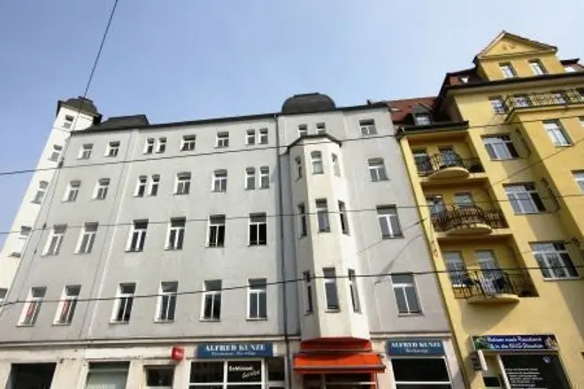 3 Zimmer Wohnung mit 77 m² in Halle (Saale) – Bild 1