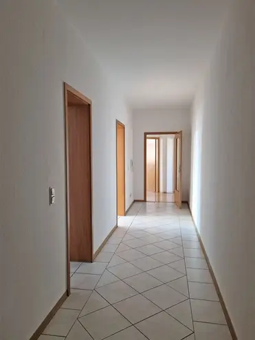 3 Zimmer Wohnung mit 77 m² in Halle (Saale) – Bild 6