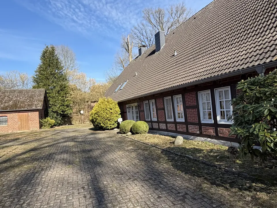 5 Zimmer Wohnung mit 205 m² in Rotenburg (Wümme) – Bild 2